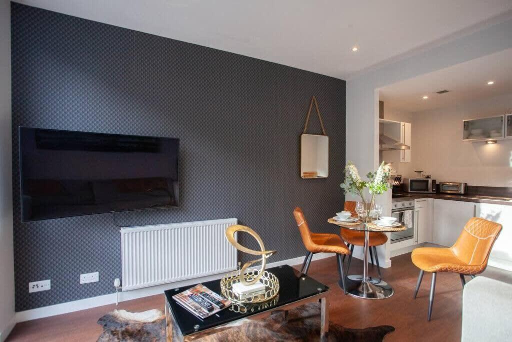 1 Bedroom Apartment In Very Central Location Glasgow Exterior photo